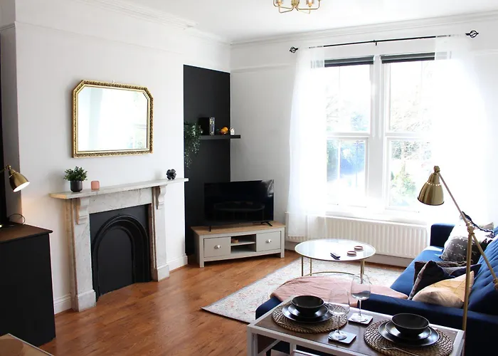 Flat 5, Westhill Leeds (West Yorkshire)