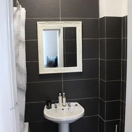 Flat 5, Westhill Апартаменты Лидс