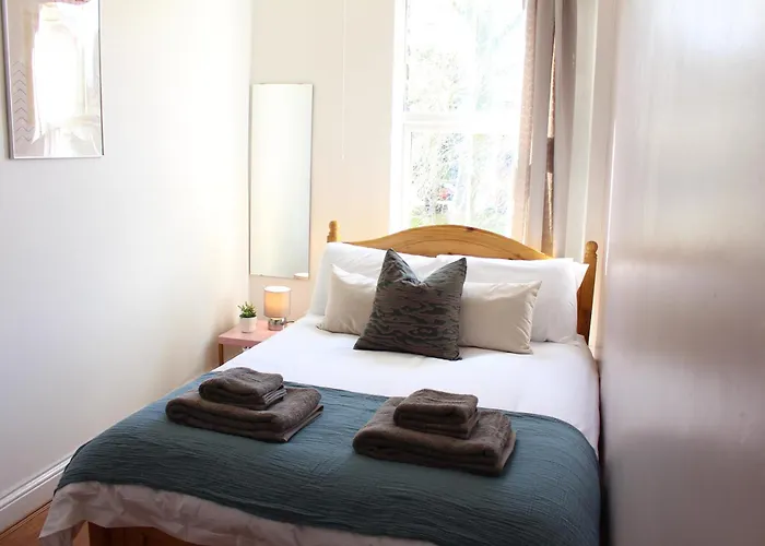 Flat 5, Westhill Leeds (West Yorkshire)